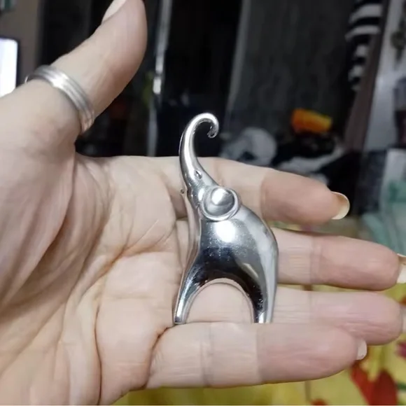 Elephant Gold Stainless Steel Waterproof Brooch - Picture 4 of 16